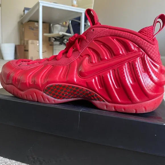 Nike foamposite size 12 store